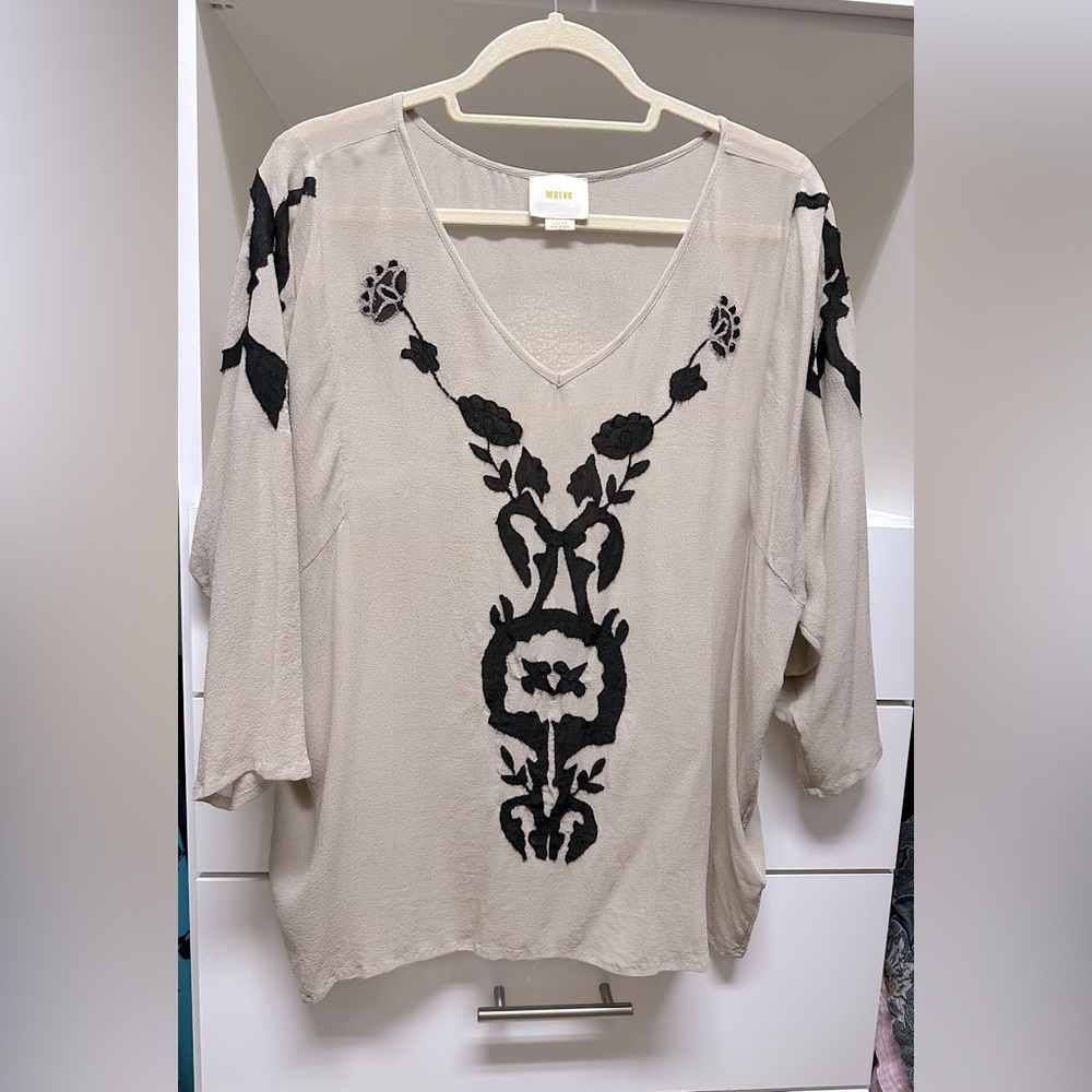 Athropologie 100% silk blouse with floral appliqué, size L